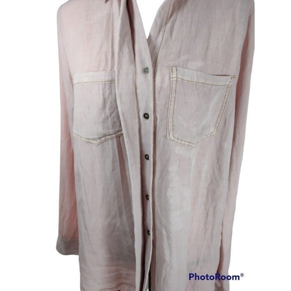 umgee Pink button down shirt with fringe hem and slit in back, Women's size S - Picture 2 of 7